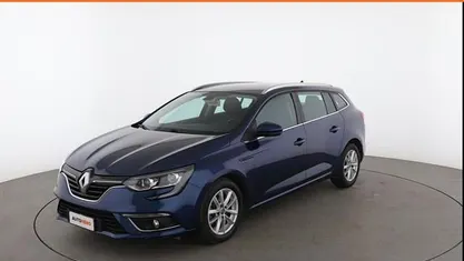 Blu Usata 2018 Renault Mégane IV Business Tre volumi | 12.899 € (Buon prezzo)