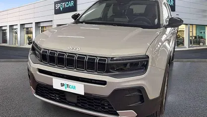 Grigio Nuova 2025 Jeep Avenger Altitude SUV | 22.250 € (Buon prezzo)