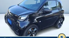 Nero metallizzato Usata 2021 Smart ForTwo Electric Drive Passion Tre volumi | 15.800 € (Buon prezzo)