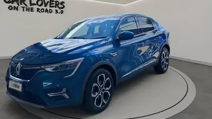 Usata Renault Arkana Techno 143 CV (105 kW) 2023 Rrf blu zanzibar SUV