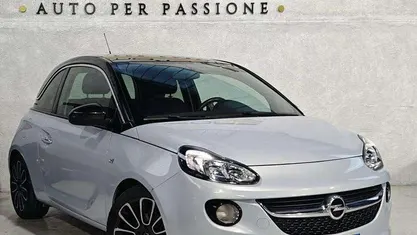 Usata Opel Adam 69 CV (50 kW) 2014 Utilitaria