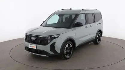 Grigio Usata 2024 Ford Tourneo Courier Active Monovolume | 22.499 € (Buon prezzo)