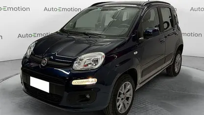 Usata Fiat Panda Lounge 85 CV (62 kW) 2021 Blu Utilitaria