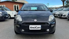 Usata 2014 Fiat Punto Lounge Tre volumi | 4990 € (Buon prezzo)