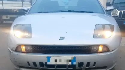 Usata Fiat Coupé 131 CV (96 kW) 1999 Grigio Coupé