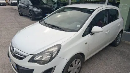 Usata Opel Corsa Sport 75 CV (55 kW) 2014 Bianco Utilitaria