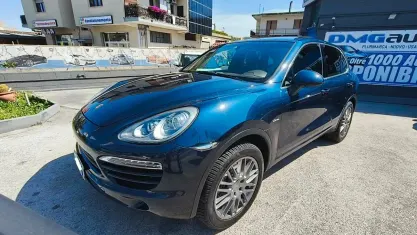 Usata Porsche Cayenne 245 CV (180 kW) 2013 Blu SUV