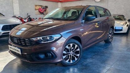 Usata Fiat Tipo Business 131 CV (96 kW) 2021 Marrone Station wagon