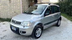 Gray Usata 2005 Fiat Panda 4x4 Climbing Due volumi | 4900 € (Buon prezzo)