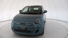 Blu Usata 2021 Fiat 500e Icon Cabrio | 18.900 € (Buon prezzo)