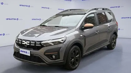 Usata Dacia Jogger Extreme 110 CV (80 kW) 2024 Gray Monovolume