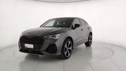 Usata Audi Q3 Sportback Comfort 150 CV (110 kW) 2023 Grigio medio SUV