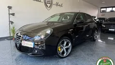 Nero etna Usata 2013 Alfa Romeo Giulietta Distinctive Due volumi | 6800 € (Buon prezzo)