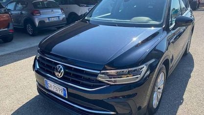 Usata VW Tiguan Life 150 CV (110 kW) 2021 Nero SUV