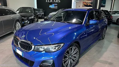 Usata BMW 320e M Sport 190 CV (139 kW) 2021 Blu Station wagon