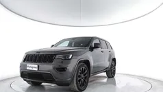 Grigio Usata 2017 Jeep Grand Cherokee SUV | 24.900 € (Buon prezzo)