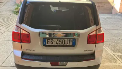 Usata Chevrolet Orlando LT 141 CV (103 kW) 2013 Argento Monovolume
