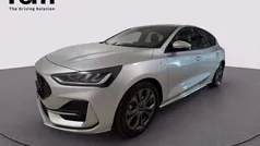 Moondust silver Usata 2024 Ford Focus ST-Line Tre volumi | 20.440 € (Ottimo prezzo)