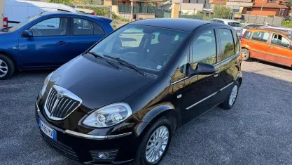 Usata Lancia Musa Gold 95 CV (69 kW) 2012 Nero Monovolume