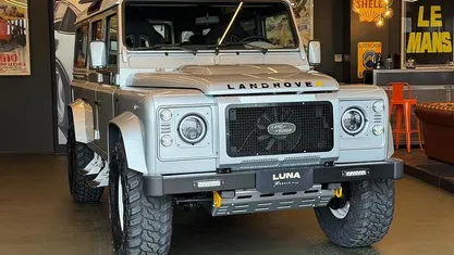 Usata Land Rover Defender SE 122 CV (89 kW) 2009 Station wagon