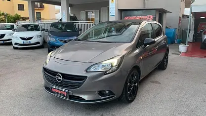 Marrone Usata 2015 Opel Corsa Tre volumi | 3499 € (Ottimo prezzo)