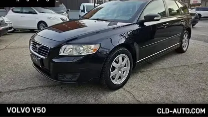 Usata Volvo V50 Summum 136 CV (100 kW) 2008 Nero Station wagon