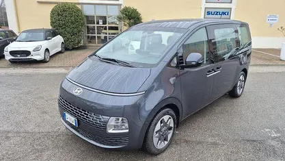 Usata Hyundai Staria 224 CV (164 kW) 2024 Monovolume