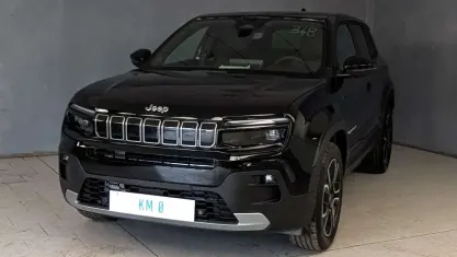 Uusi Jeep Avenger Summit 110 HP (80 kW) 2026 Musta Katumaasturi