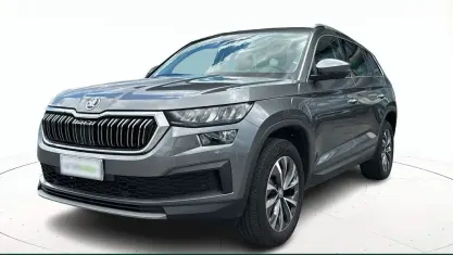 Usata Skoda Kodiaq Style 150 CV (110 kW) 2023 Grigio / pastello SUV
