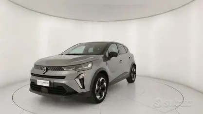 Usata Renault Captur Techno 91 CV (66 kW) 2025 Grigio SUV