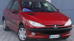 Bordeaux Usata 2002 Peugeot 206 Due volumi | 2190 € (Buon prezzo)