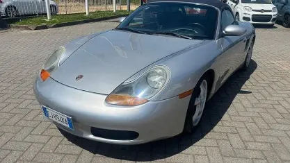 Usata Porsche Boxster 204 CV (150 kW) 1998 Grigio Cabrio