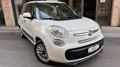 Usata Fiat 500L Lounge 95 CV (69 kW) 2016 Bianco Monovolume