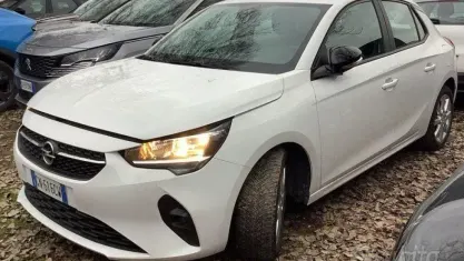 Occasion Opel Corsa Edition 75 ch (55 kW) 2023 Blanc Citadine