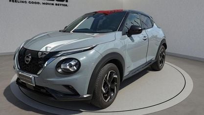 Käytetty Nissan Juke N-Connecta 94 HP (69 kW) 2023 Harmaa Katumaasturi