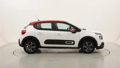 Usata Citroën C3 Shine 83 CV (61 kW) 2022 Biancobianco Utilitaria