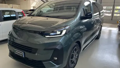 Nuova Fiat Ulysse S 131 kW (179 CV) 2025 Verde Monovolume
