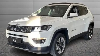 Usata Jeep Compass Limited 140 CV (102 kW) 2018 Bianco SUV
