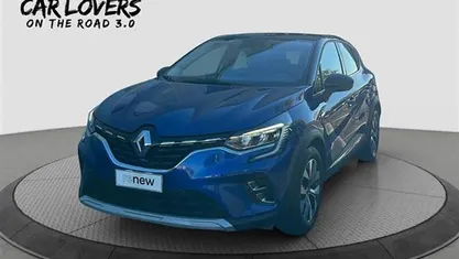 Usata Renault Captur Intens 160 CV (117 kW) 2020 Blu scuro SUV