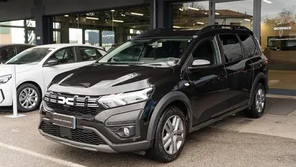 Usata Dacia Jogger Extreme 101 CV (74 kW) 2022 Nero Monovolume