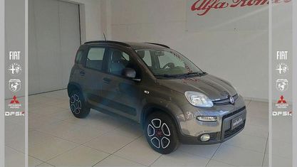 Usata Fiat Panda City Life 84 CV (61 kW) 2021 Grigio scuro Utilitaria