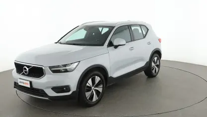 Occasion Volvo XC40 Momentum 150 ch (110 kW) 2020 Argent SUV