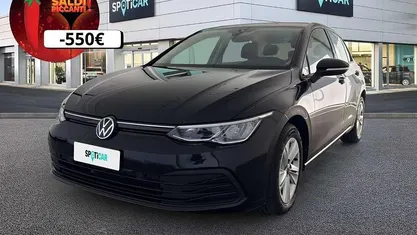 Nero Usata 2022 VW Golf Life Berlina | 24.900 € (Buon prezzo)