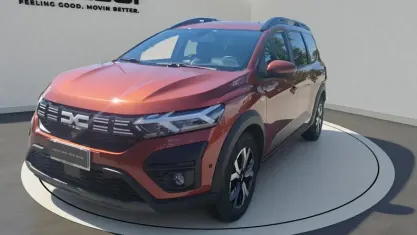 Occasion Dacia Jogger Expression 101 PK (74 kW) 2023 Oranje MPV