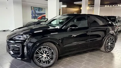 Usata Porsche Cayenne 354 CV (260 kW) 2025 SUV