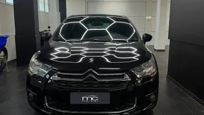 Usata DS Automobiles DS4 So Chic 111 CV (81 kW) 2011 Nero Berlina