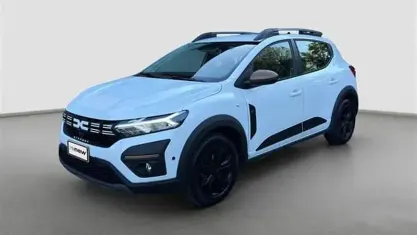 Usata Dacia Sandero Extreme 101 CV (74 kW) 2025 Bianco Berlina