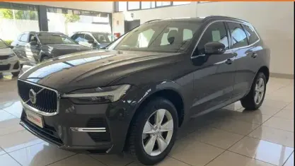 Usata Volvo XC60 Core 197 CV (144 kW) 2023 Marrone SUV