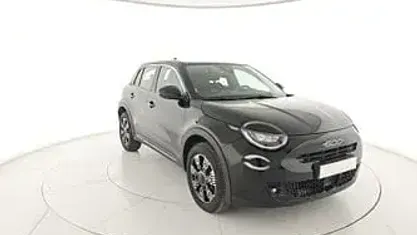 Usata Fiat 600 110 CV (80 kW) 2025 Beige SUV