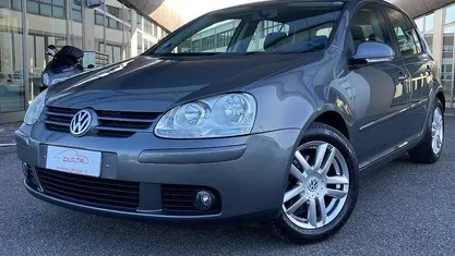 Usata VW Golf V Comfortline 102 CV (75 kW) 2007 Grigio Berlina